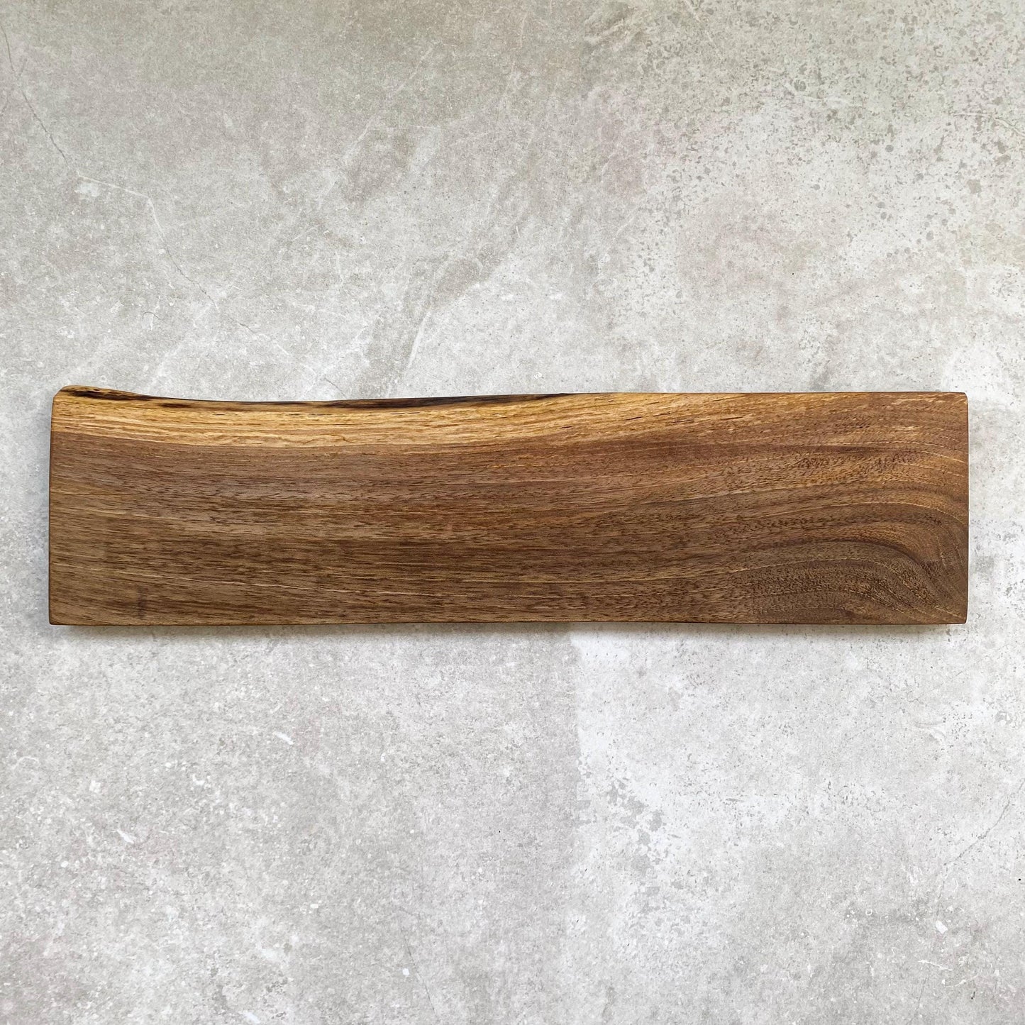 Live Edge Walnut Magnetic Knife Holder, 2–10 knives